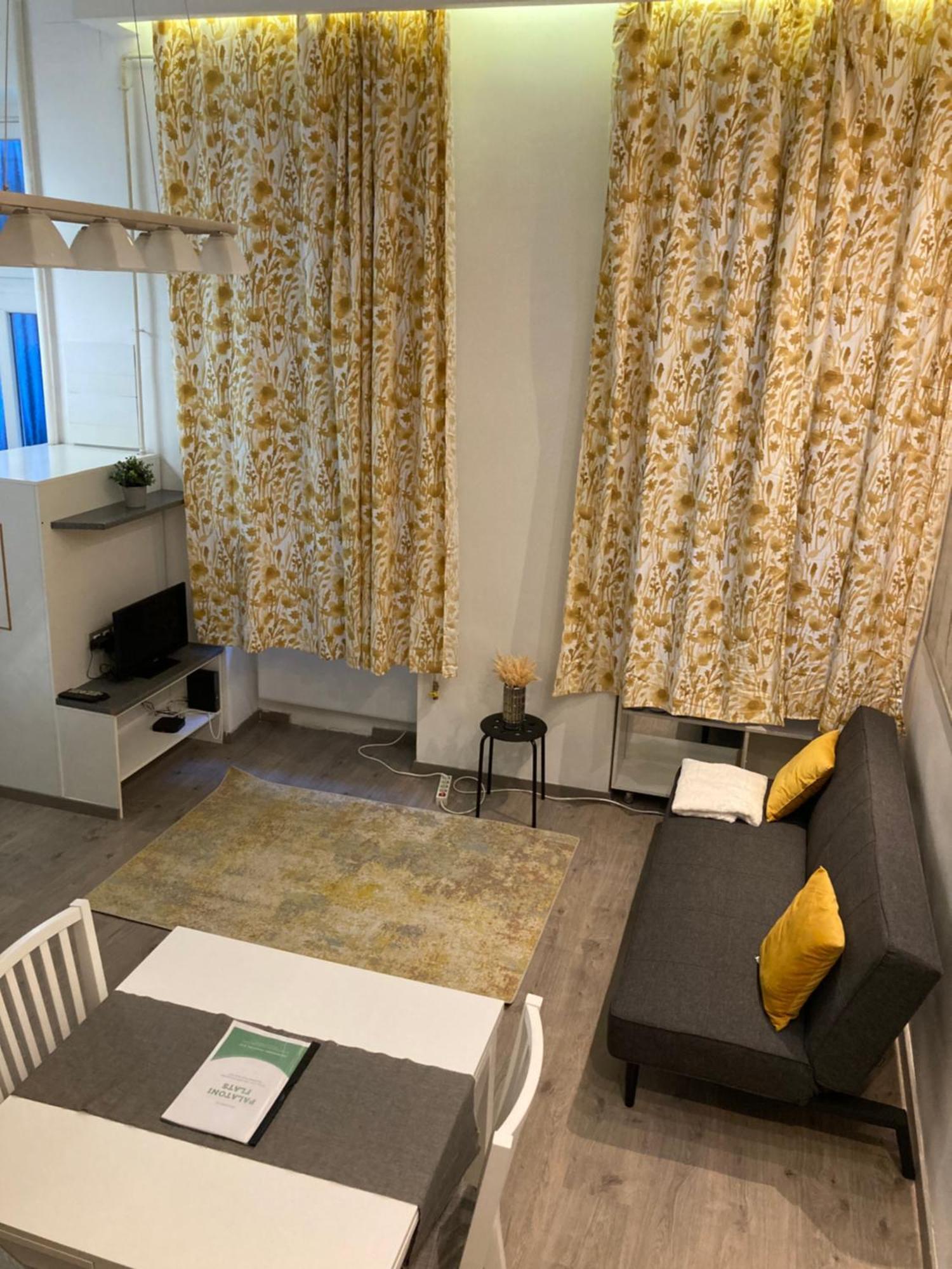Apartamento Palatoni Flat In Budapest City Center Exterior foto